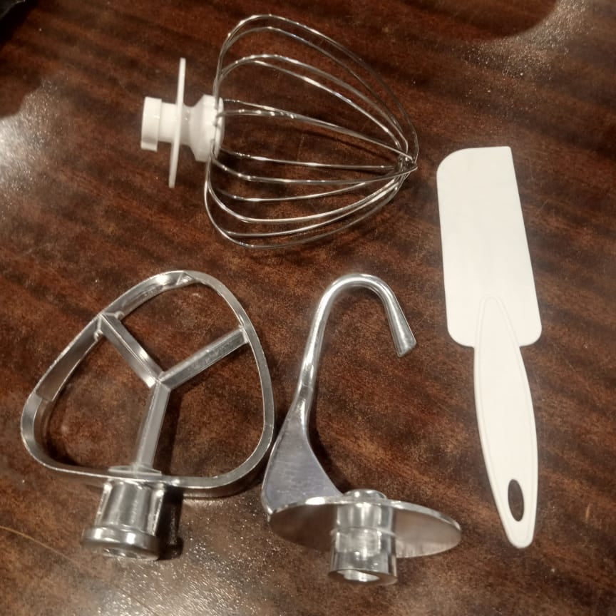 Otto Dough mixer, Egg Beater and Whisker 3L