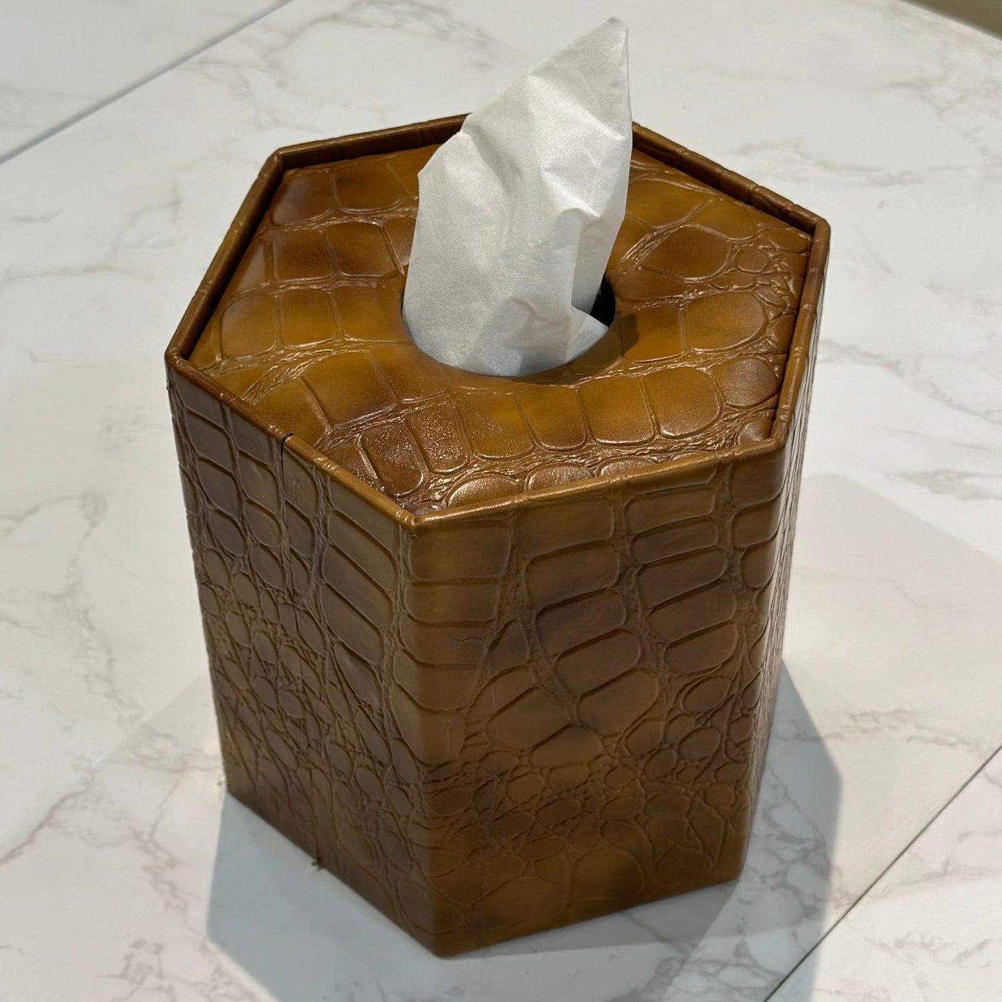 Leather Tissue Box Round -D2
