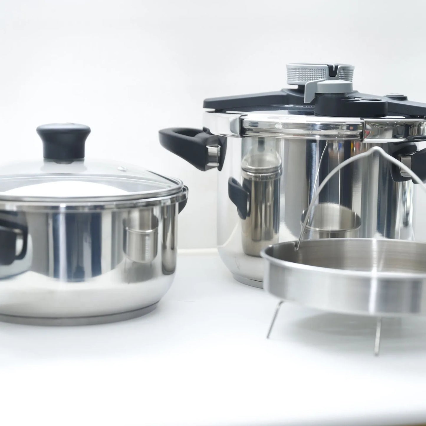 6-Liter Pressure Cooker 4-L Handi &amp; Steamer