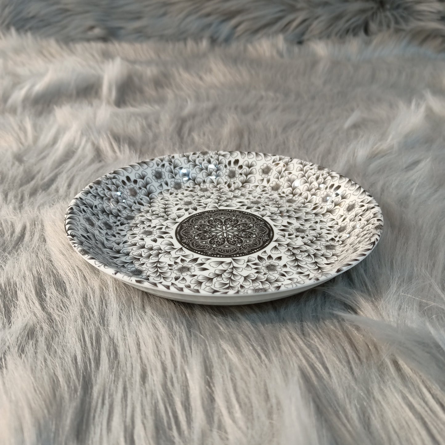 Melamine Dessert Plate (White Flowers)