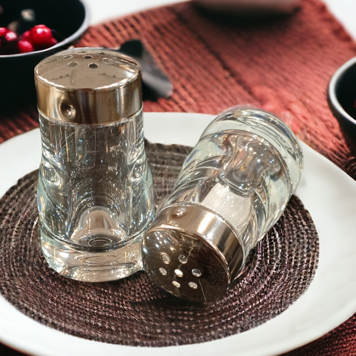 Salt & Pepper Shaker -D3