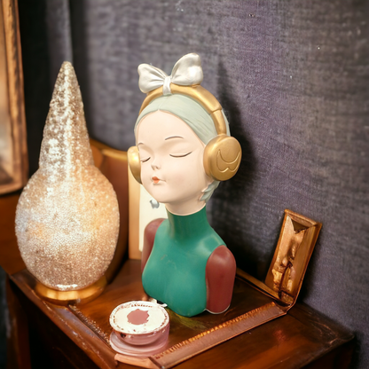 Nordic Girl Sculpture-Green