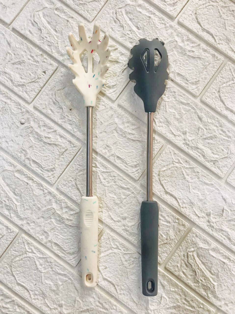 Silicon Spaghettis, Noddle's Spatula
