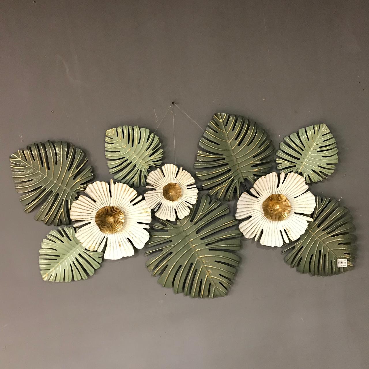 Metal Wall Hanging Green Leaf