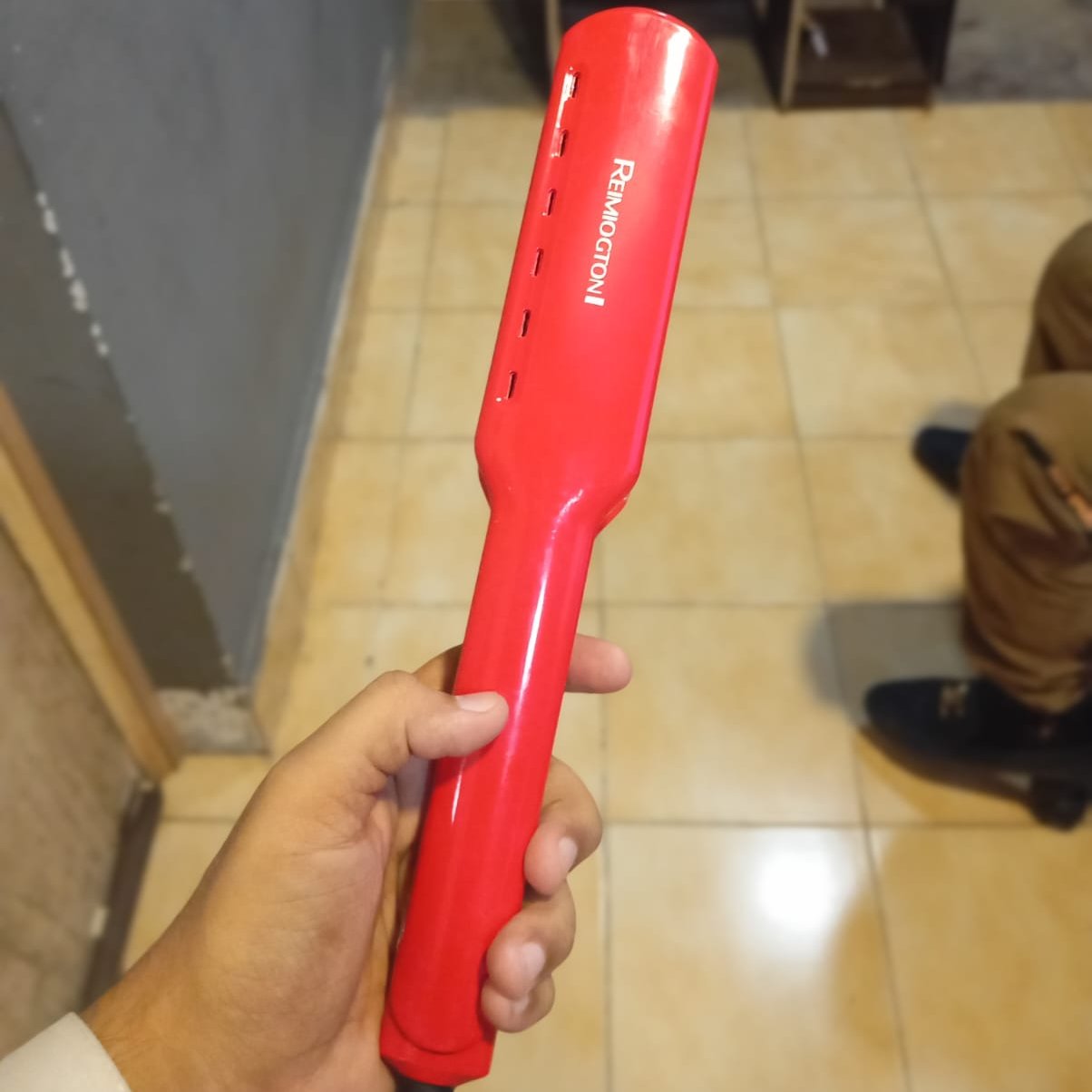 REMINGTON PROFESSIONAL HAIR CRIMPER MODEL 2531 (Red)